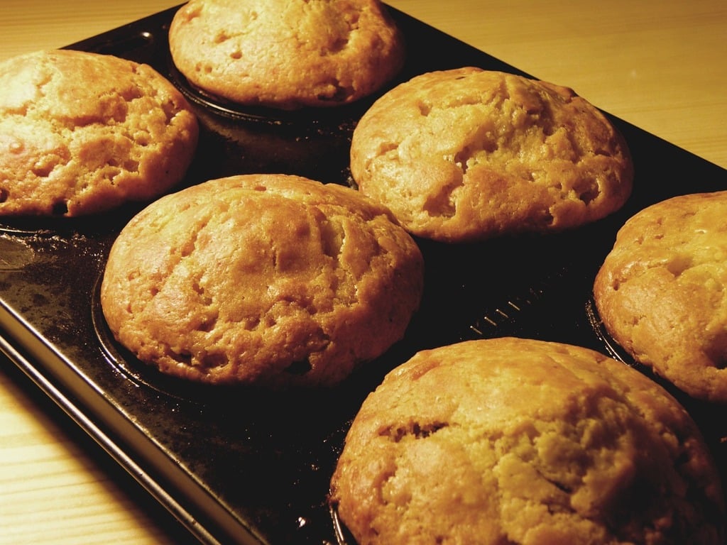 baking pan muffin the dough e16f2e 1024