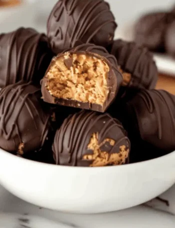 Keto No Bake Chocolate PB Balls e1767653473661 Blog
