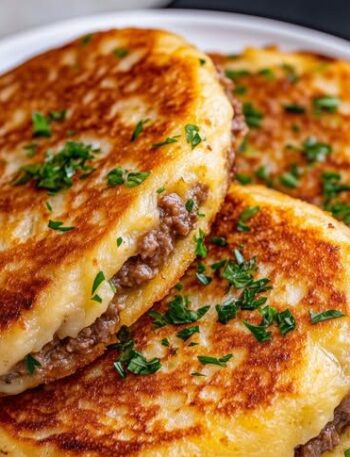 518331752 122263263056030927 4794381065860819824 n e1771874081113 Blog, Carnivore Recipes, Healthy High-Protein Brownies (Fudgy, Gooey, 205 Calories Each), High Protein Recipe, Keto Recipes, Low-Carb, Recipe, Success Stories, WW Recipes