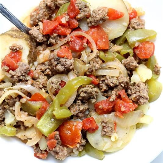 WW-Friendly Dolly Parton’s 5-Ingredient Casserole