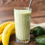 WW-Friendly Creamy Avocado Banana Smoothie