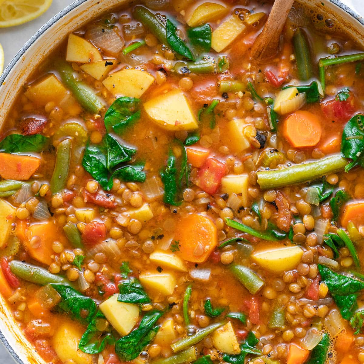 WW-Friendly Hearty Lentil Vegetable Soup